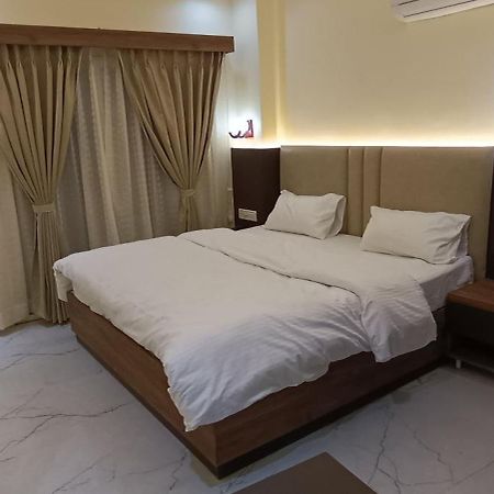 The Banaras Hotel พาราณสี ภายนอก รูปภาพ